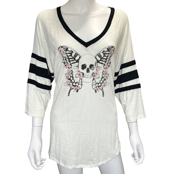 Vintage By Torrid Skull & Butterfly Graphic V-Neck Slub Jersey Shirt Size 0/L - Picture 1 of 6